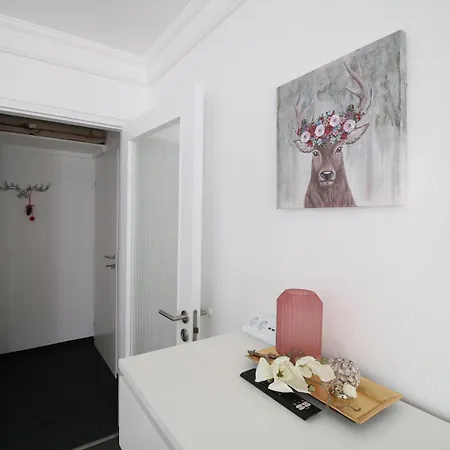 Haus Anna-marie 아파트 *